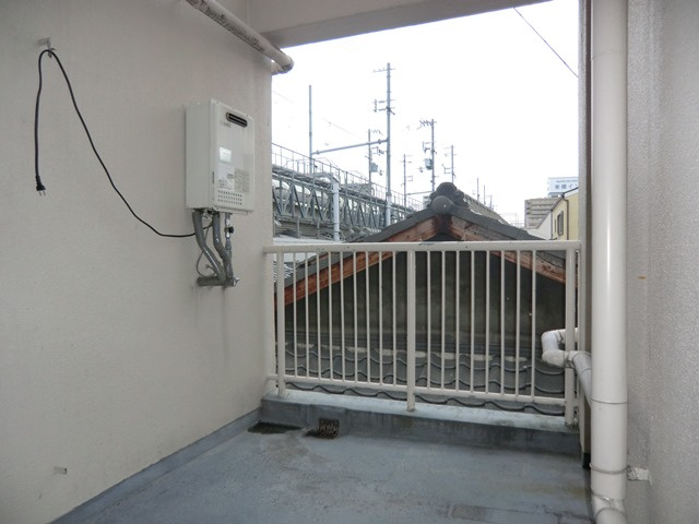 今清ビルのバルコニー