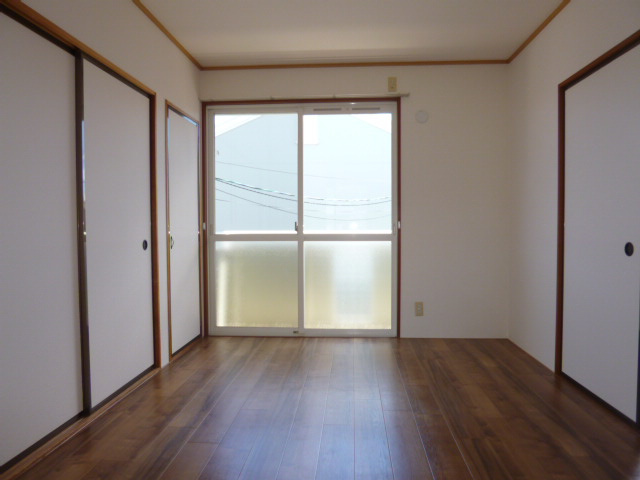 ハッピネス三宅Ａの寝室