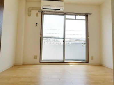 【洋室】 | ベルガーデン