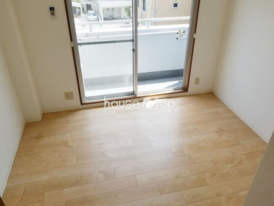 【洋室】 | ベルガーデン