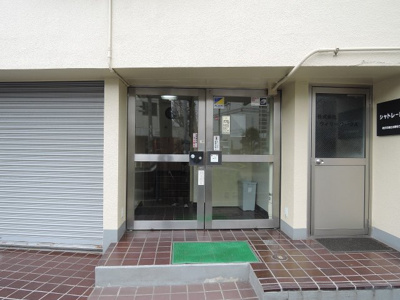 【エントランス】 | シャトレー吉野町