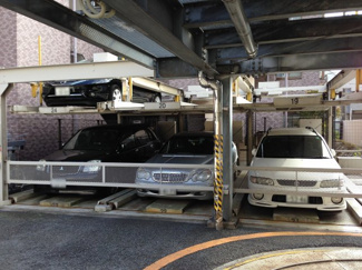 【駐車場】