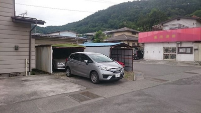 【駐車場】 | 湊1丁目貸家② | 普通車2台