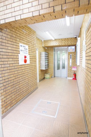 コープ野村梅田A棟　仲介手数料無料のロビー