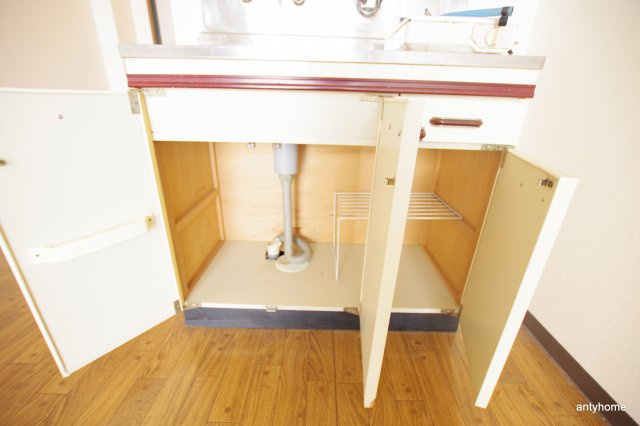 コスモメイト野田　仲介手数料無料の収納