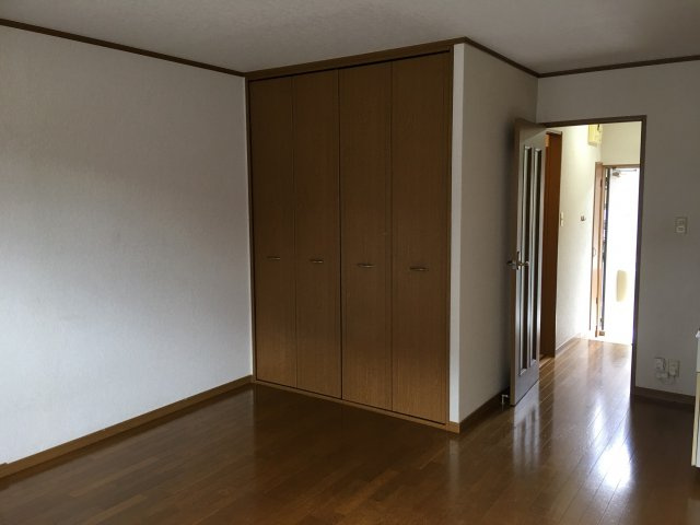 ハイム岩崎Ⅱ（学生応援フェア）の収納|専用の収納スペースです