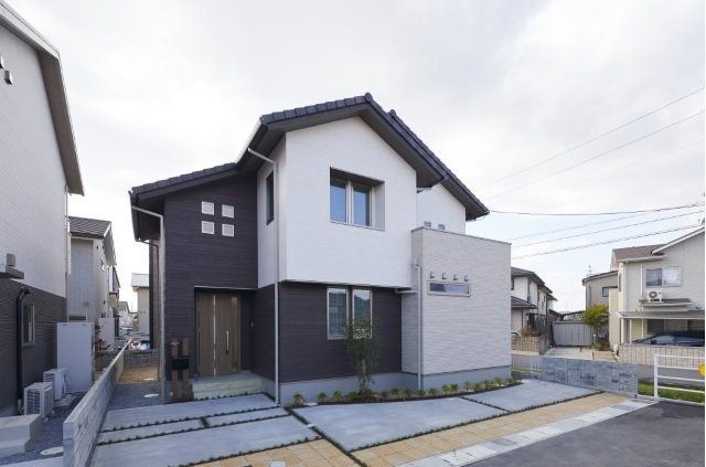 ウィステリアガーデン茶屋町鶴崎２期の外観