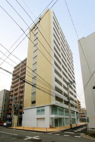 ナビールコート薬院の外観