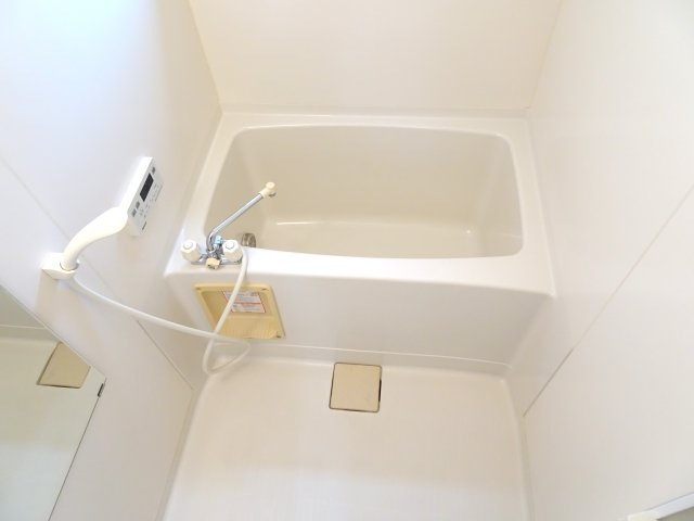 ベルドミール環Bの浴室