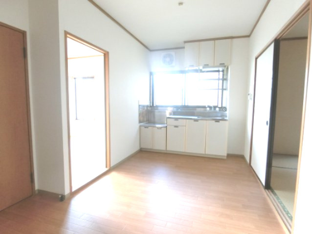 シティハイムあきの居間・リビング