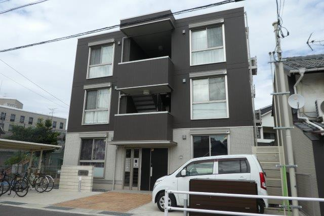 倉敷市阿知３丁目のアパートの外観