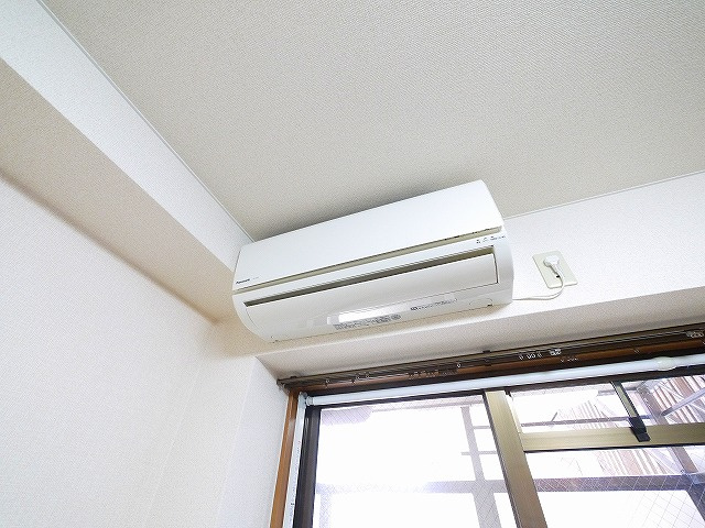 サニーコート西大寺のセキュリティ|モニター付きインターホンです