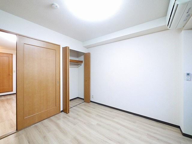 サニーコート西大寺の居間・リビング|使いやすい居間です