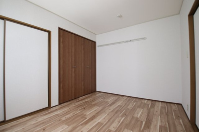 【寝室】 | ブランドール