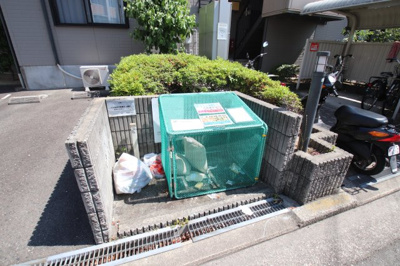 【その他共用部分】 | ブランドール | 敷地内ゴミ捨場