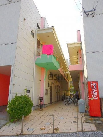 ソル箱崎(Sol)　のエントランス
