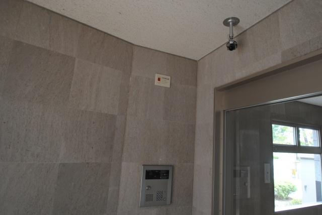 カーサヴェルデ宮ノ陣のエントランス