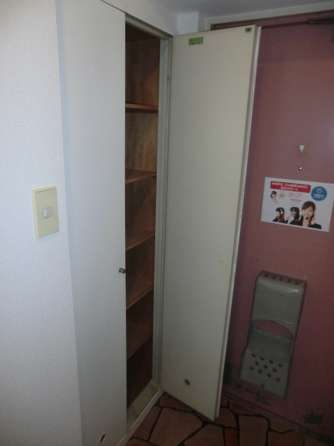 エヌ・エム・セーズの収納|下駄箱