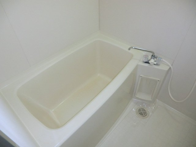 エヌ・エム・セーズの浴室