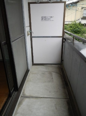 【バルコニー】