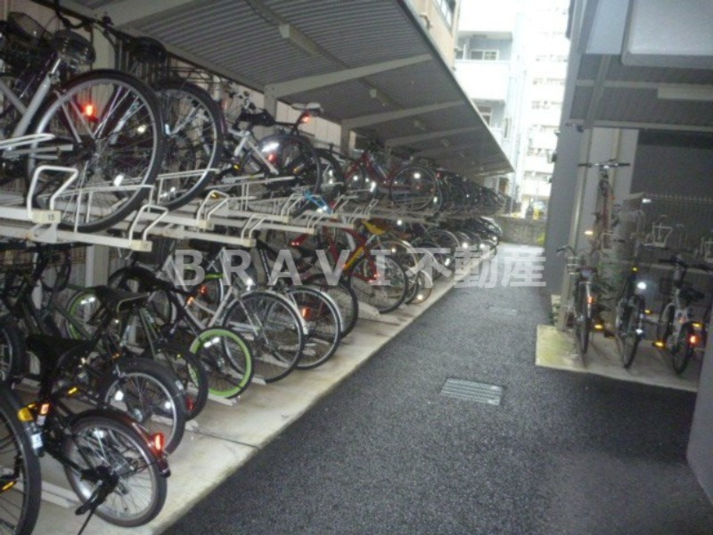 アーデン谷町　BRAVI不動産のその他共用部分|【アーデン谷町】敷地内駐輪場