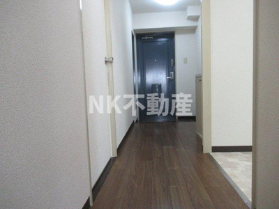 【内装】 | サンメゾン（俊徳道賃貸） | 明るい色調の室内です