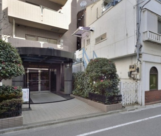 【エントランス】