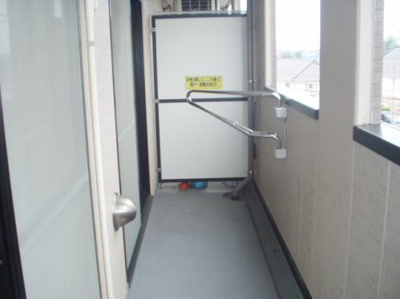 【バルコニー】 | グランセレッソ弐番館