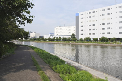 【周辺】 | ラグジュアリーアパートメント品川シーサイド | バルコニー側の河川