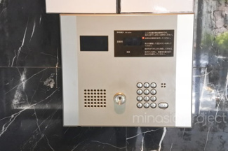 【エントランス】 | オートロック完備
