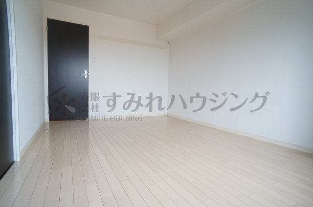 メイプルコート宝塚の洋室|参考、同建物・同間取りの号室