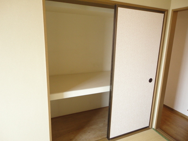 グランドゥール殿元の収納