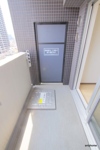 レジュールアッシュ梅田北　仲介手数料無料のバルコニー