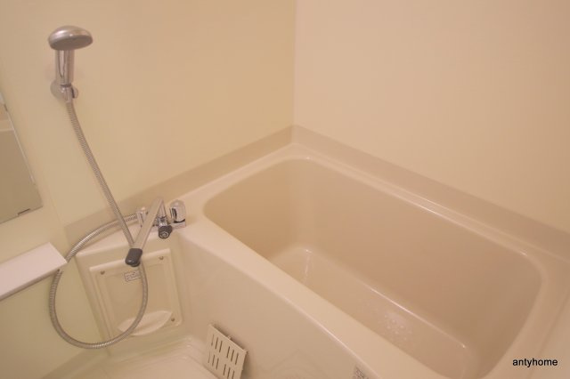 レジュールアッシュ梅田北　仲介手数料無料の浴室