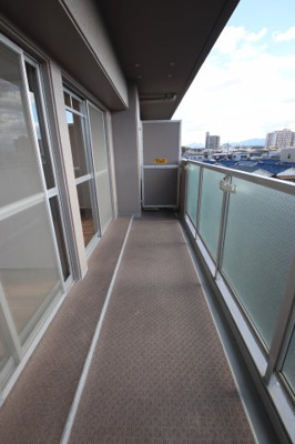 【バルコニー】 | ボナージュ石橋