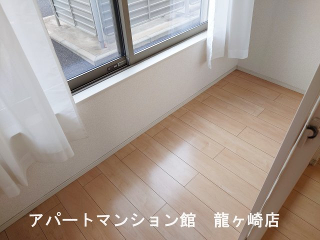 アイランドヒルズアミファイナルのバルコニー