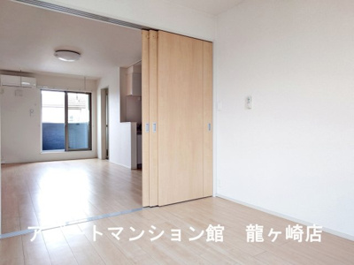 【寝室】 | アイランドヒルズアミファイナル