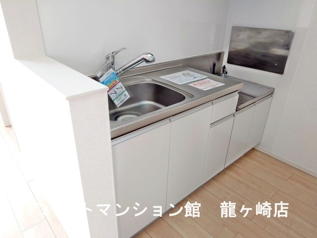 アイランドヒルズアミファイナルのキッチン