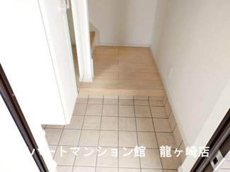 【玄関】 | アイランドヒルズアミファイナル