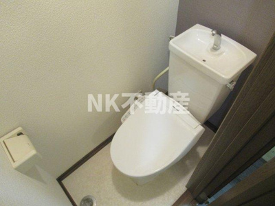 【トイレ】 | ハイツMISHIMA（ハイツミシマ）（久宝寺口賃貸） | コンパクトで使いやすいトイレです