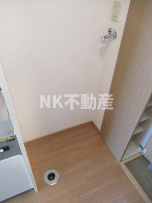 【設備】 | エステートピアナカタD棟（長瀬賃貸） | 室内洗濯機置き場です