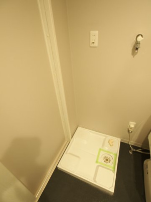 【設備】 | メゾンブラン北野田 | 室内洗濯機置場