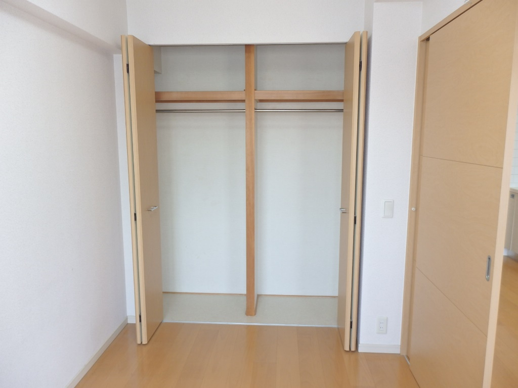 ロイヤル神戸三宮の収納