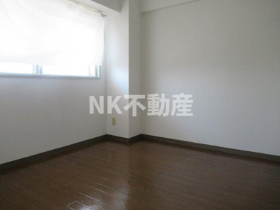 【寝室】 | アバ・ハイム西村（長瀬賃貸） | 寝室にぴったりのお部屋です