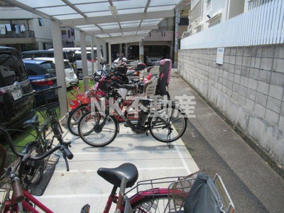 【その他】 | アバ・ハイム西村（長瀬賃貸） | 駐輪場です