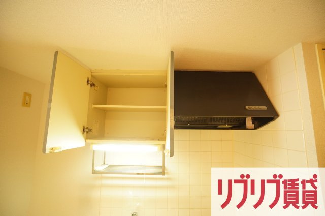 メゾン・ド・ヴィレ千葉中央のキッチン