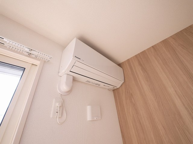 サニーソレイユの設備|エアコン完備で、年中快適にお過ごし頂けます。