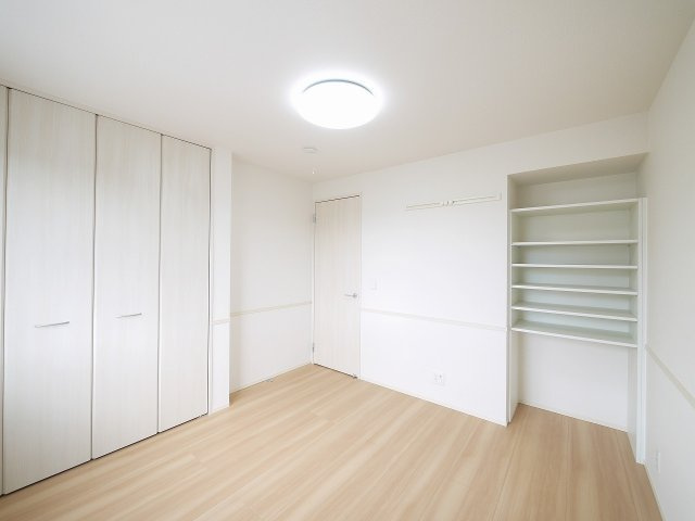 サニーソレイユの洋室|使い勝手のいい洋室です