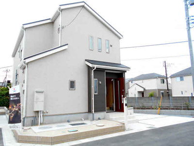 【外観】 | 春日部市　西八木崎　全８棟　５号棟 | 価格変更です。２３８０から２２８０から２０８０万円に。