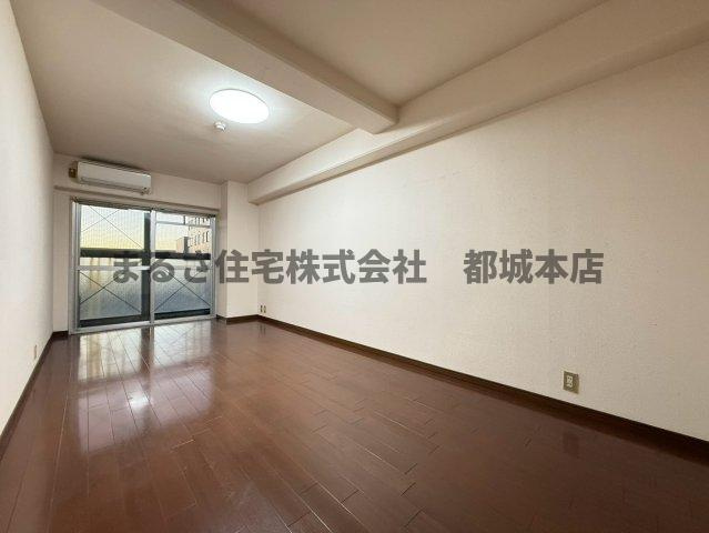 MJ上町第一の居間・リビング